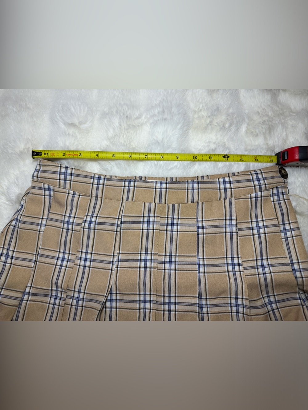 High-Waist Tan Plaid Pleated Skirt - Picture 4 of 4